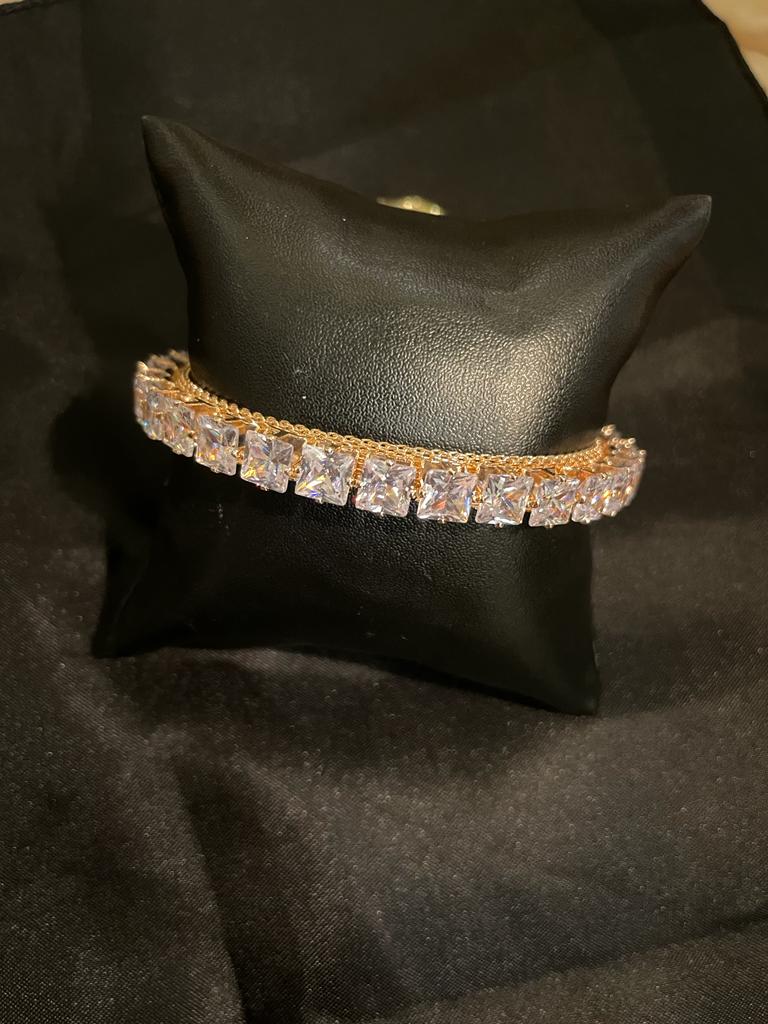 Minimalist Crystal Bracelet